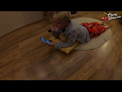 ❤️ Ilehoria zoroa zurrupatzen duen Dick erraldoia zurrupatzen eta bertan errebotatzen - Anal Sexua ❌ Porno gurean eu.pornplaybb.ru ❌❤